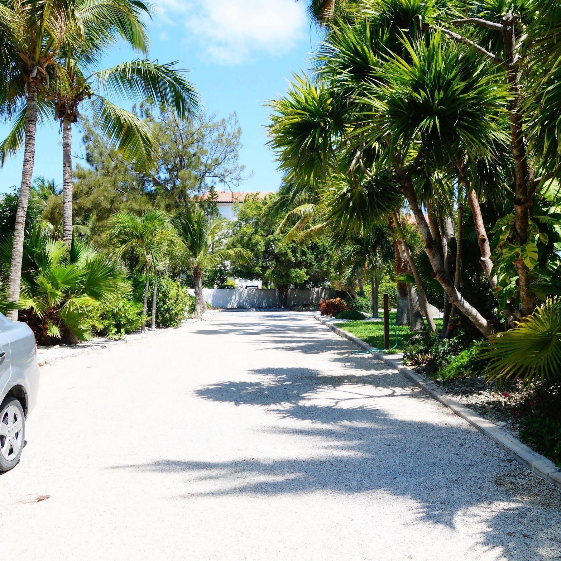 South Fleetwood Grace Bay Hotell Eksteriør bilde